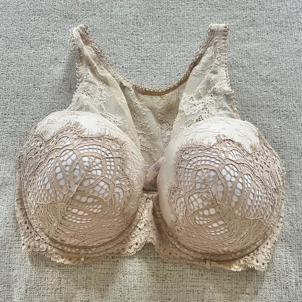 Victorias Secret Dream Angels Lined Demi Bra Beige Lace Mesh Racerback 36DD